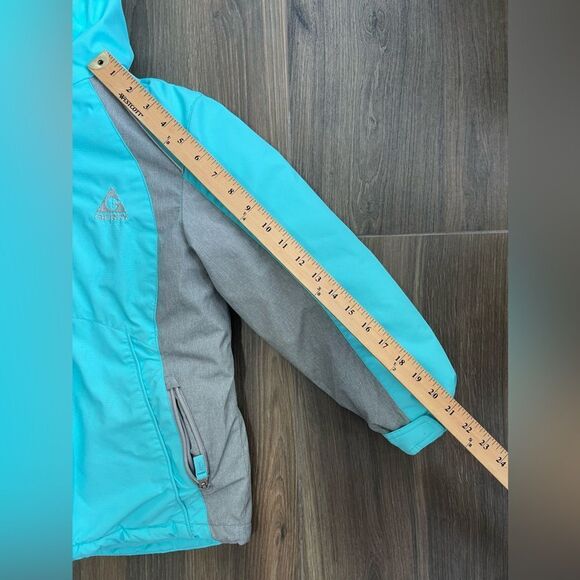 Gerry S 7/8 Kids blue and Gray 3 in 1 Winter Jacket. - Picture 3 of 16